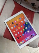 金色iPadAir苹果平板，个人一手自用