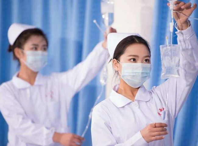 2022护士资格报名条件